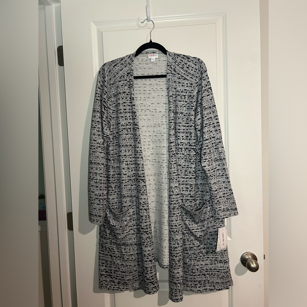 Lularoe Caroline Sweater XL